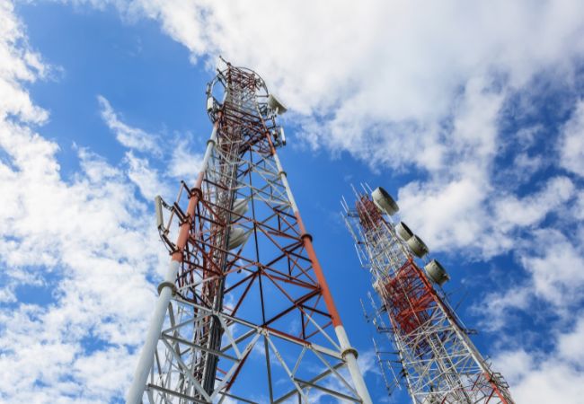 Technology & Communications
